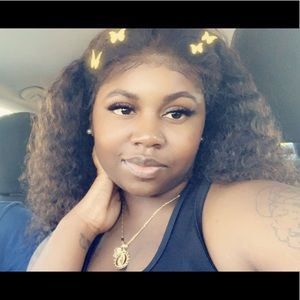 Meet your Posher, Jada